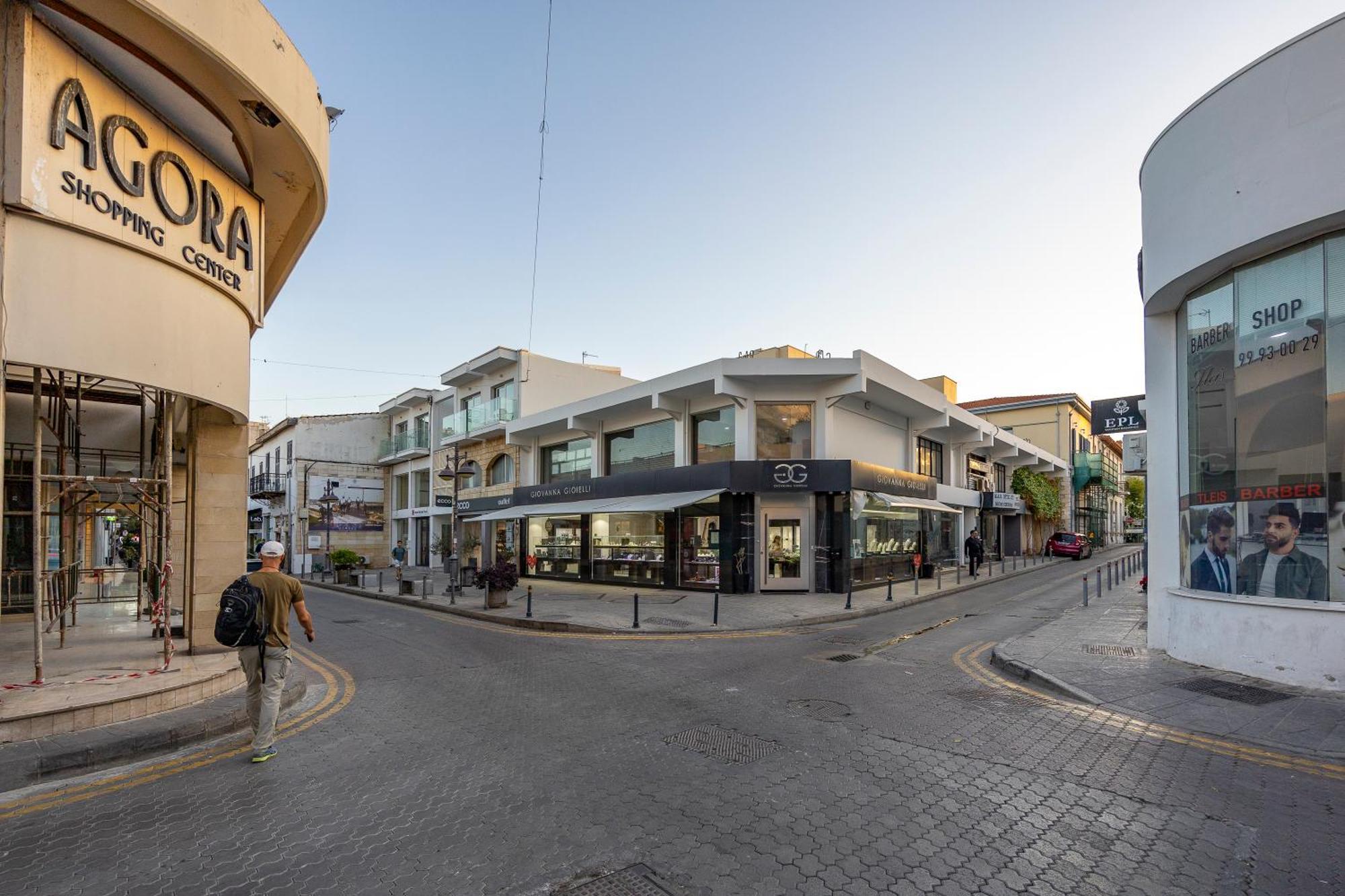 Steps From The Sea, Downtown, Balcony - Prokymea 74 Apartment *