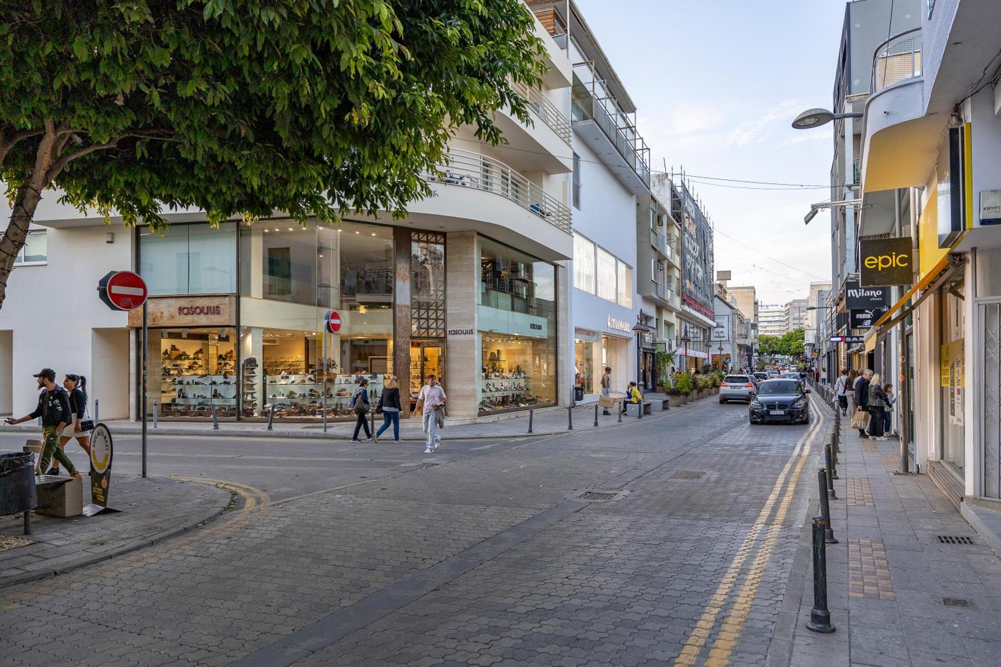 Steps From The Sea, Downtown, Balcony - Prokymea 74 * Limassol